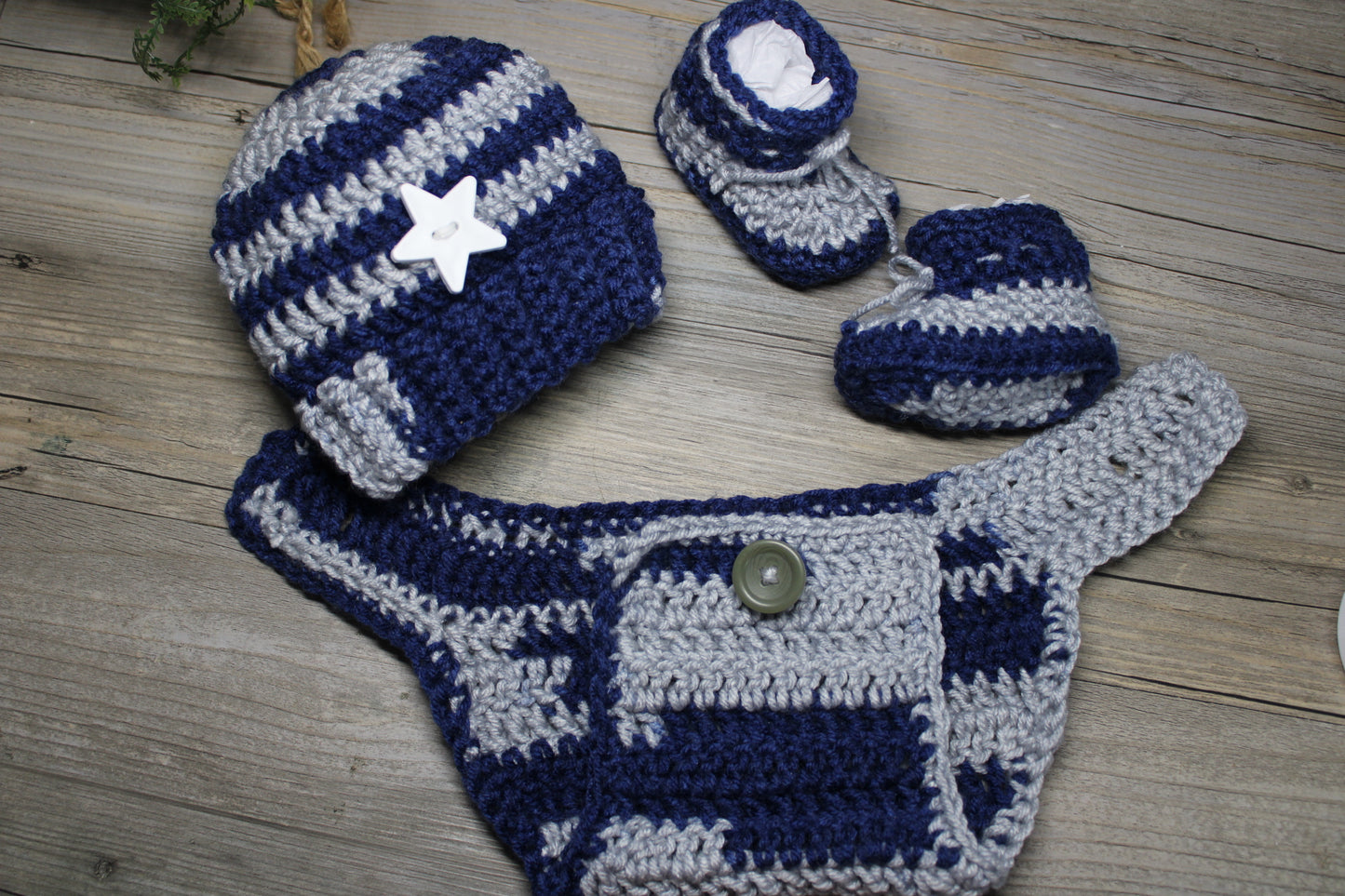 New Born Crochet Set (Blue & Grey)